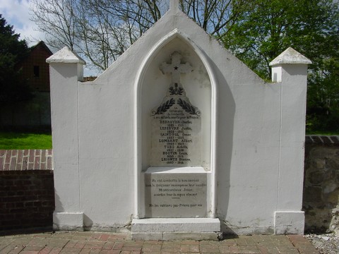 Le monument aux morts de CONTEVILLE-EN-TERNOIS