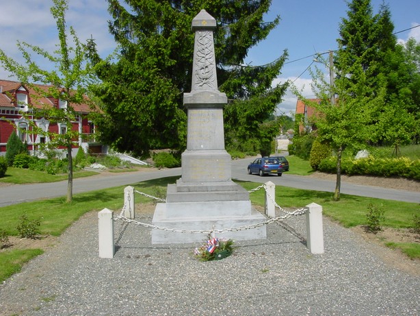 Le monument aux morts d'ERIN