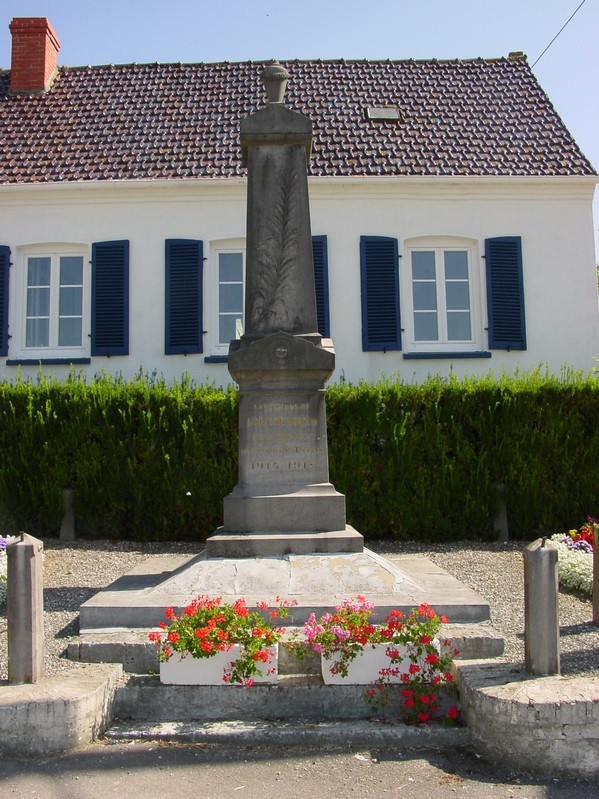 Le monument aux morts de FILLIEVRES