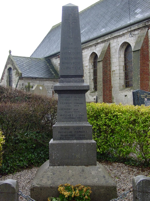 Le monument aux morts d'HERICOURT