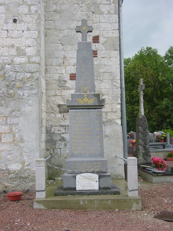 Le monument aux morts d'HERNICOURT SAINT MARTIN