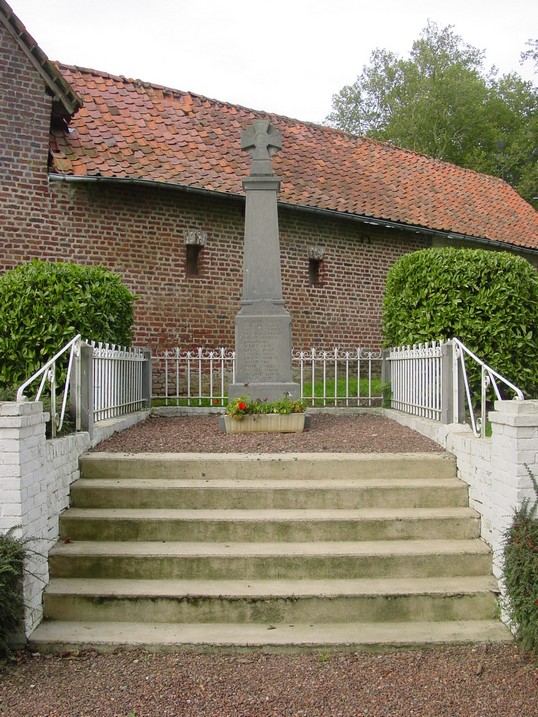 Le monument aux morts de LE CAUROY
