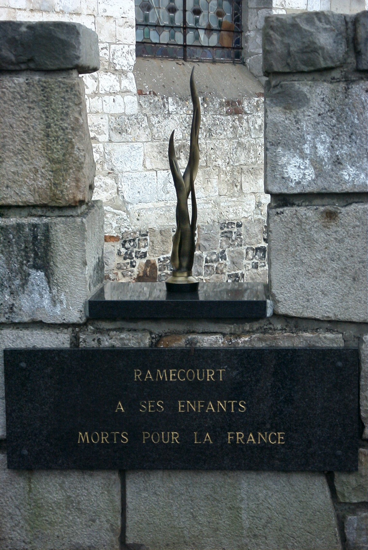 Le monument aux morts de RAMECOURT