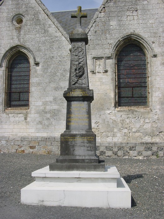 Le monument aux morts de ROELLECOURT