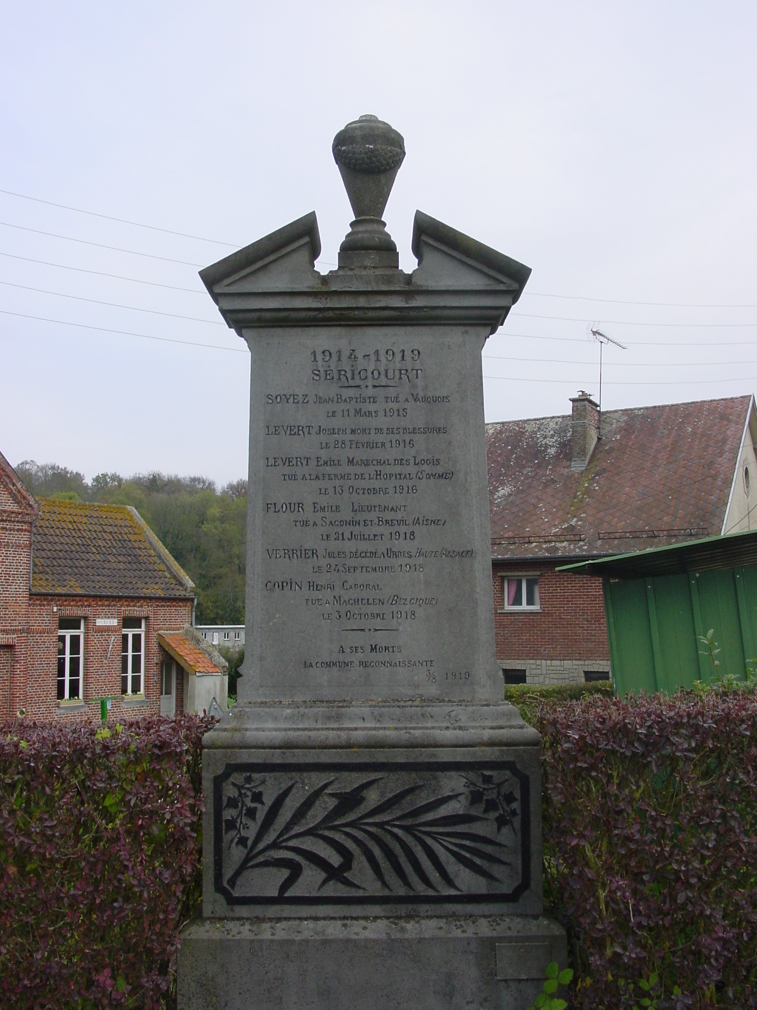 Monument aux morts de SERICOURT