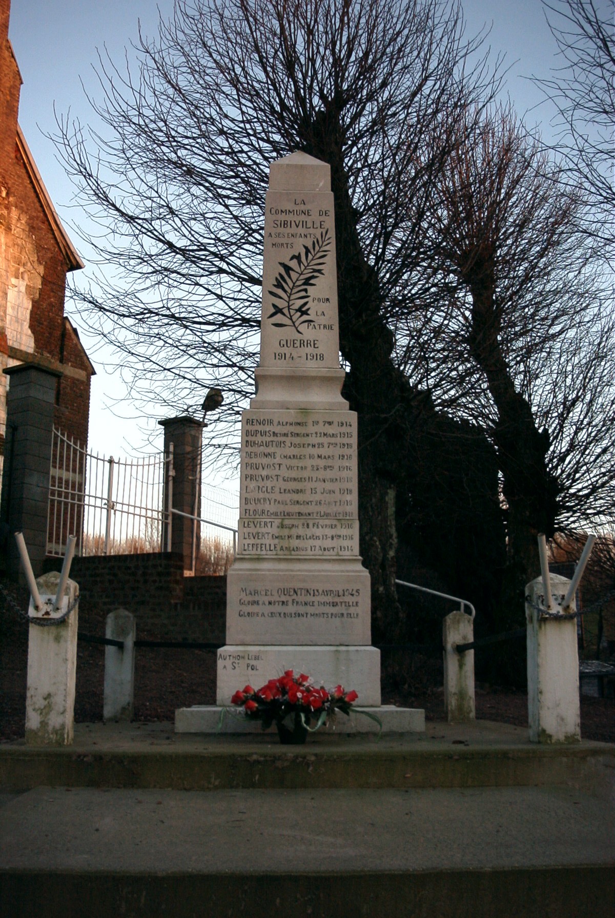 Monuments aux morts de SIBIVILLE