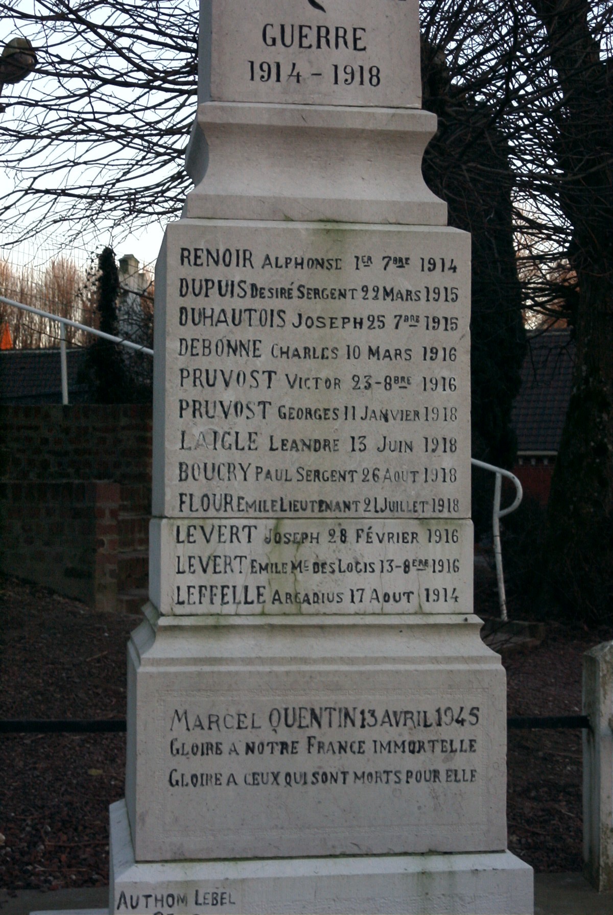 Monuments aux morts de SIBIVILLE