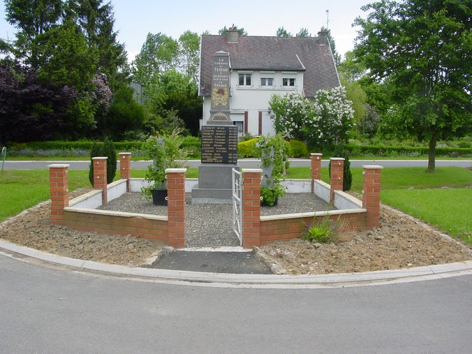 Le monument aux morts de TENEUR