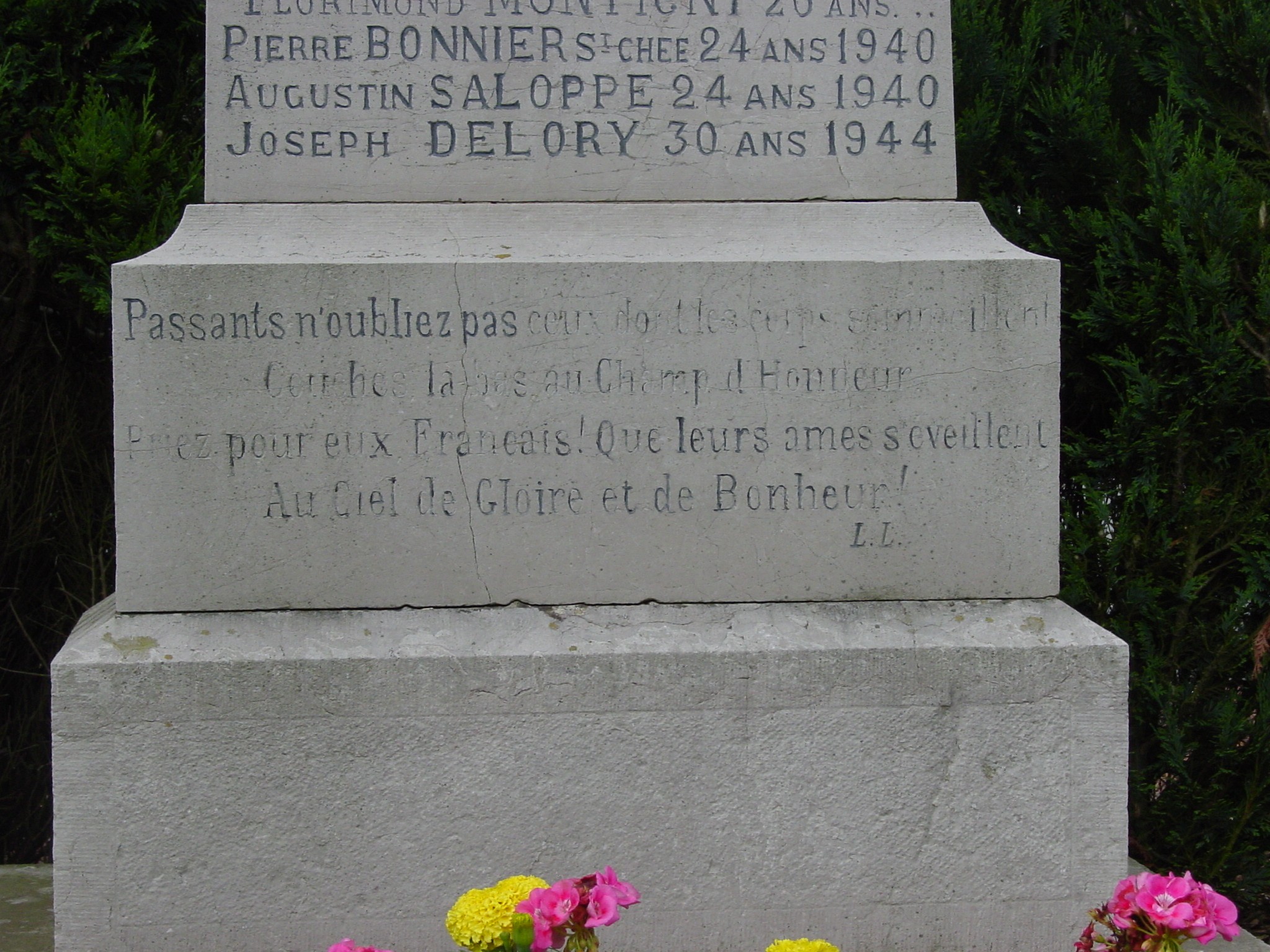 Monument aux morts de TROISVAUX